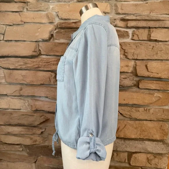 Denim Light Blue Tie Front Shirt Hem & Thread Button Down Long Sleeve Medium - Picture 2 of 8